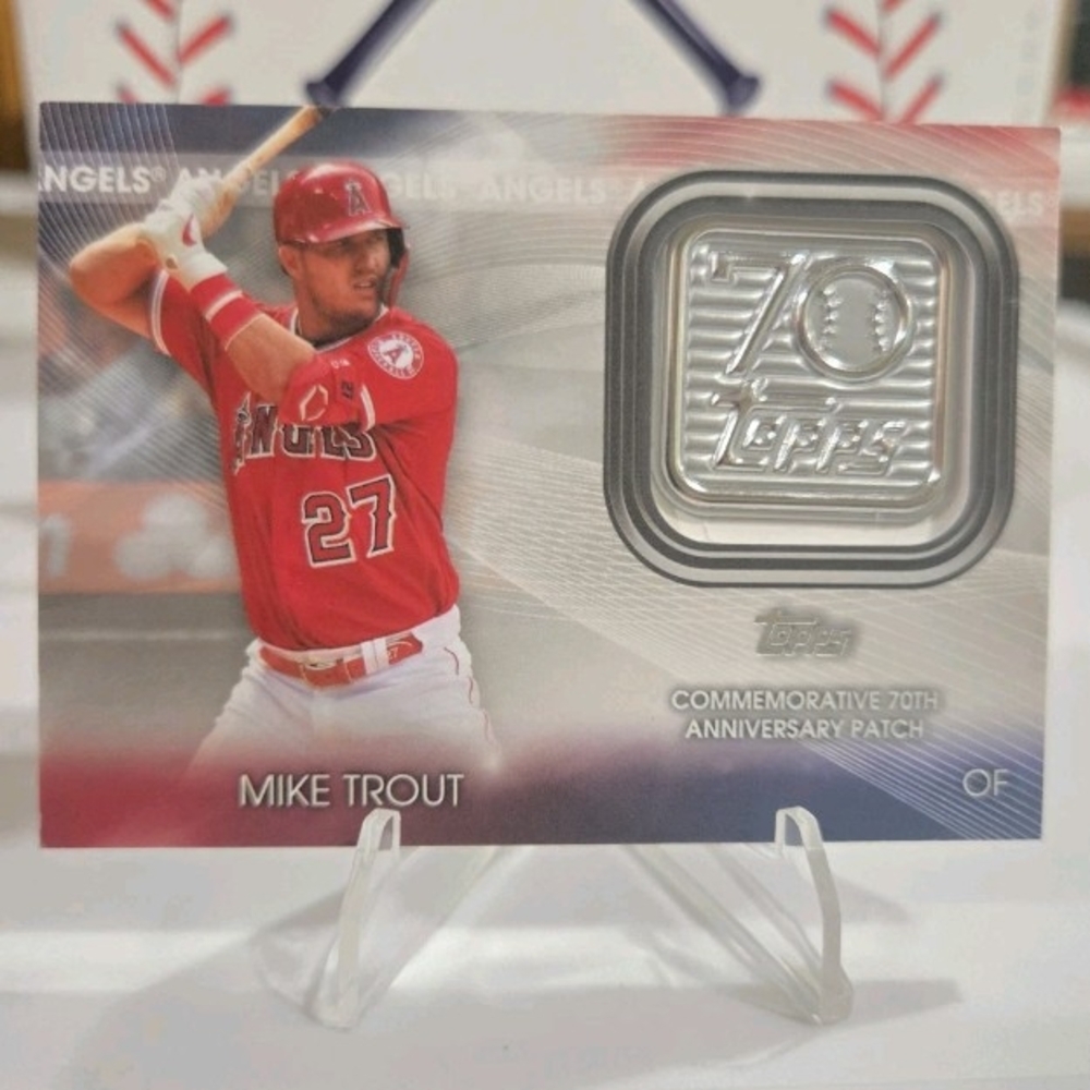 2021 Topps Series 1 Mike Trout 70th Anniversary Logo Patch #70LP-MT 🔥 ANGELS